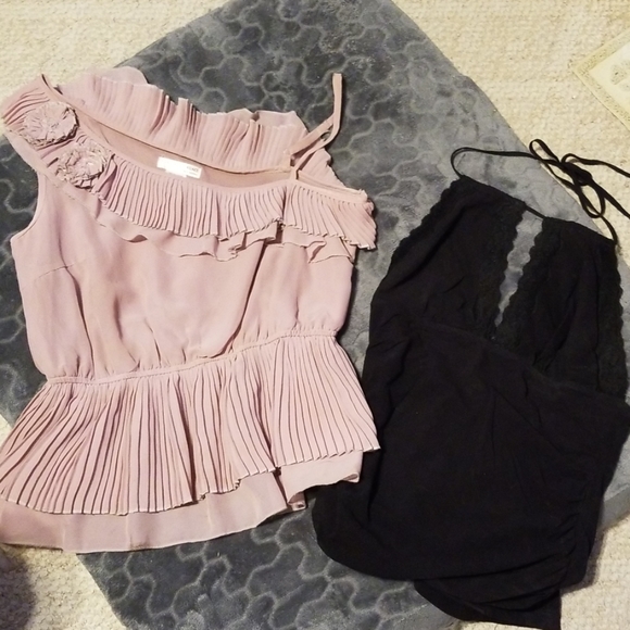 a'gaci Tops - 2 beautiful tank tops